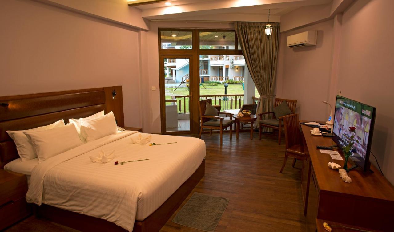 Azura Beach Resort Chaungtha Exterior photo
